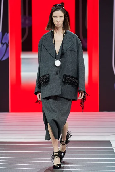 Look 52